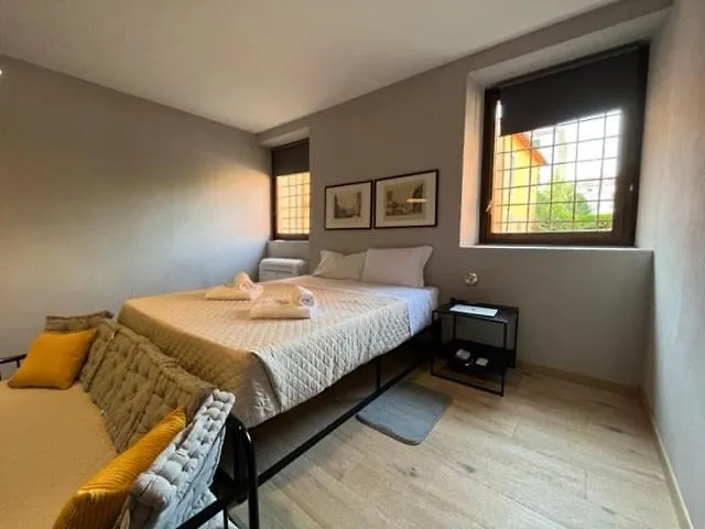 Delizioso Appartamento In Palazzo Veneziano Verona 0*,  Italy